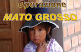 Un taglio di capelli per dare un taglio alla povertà